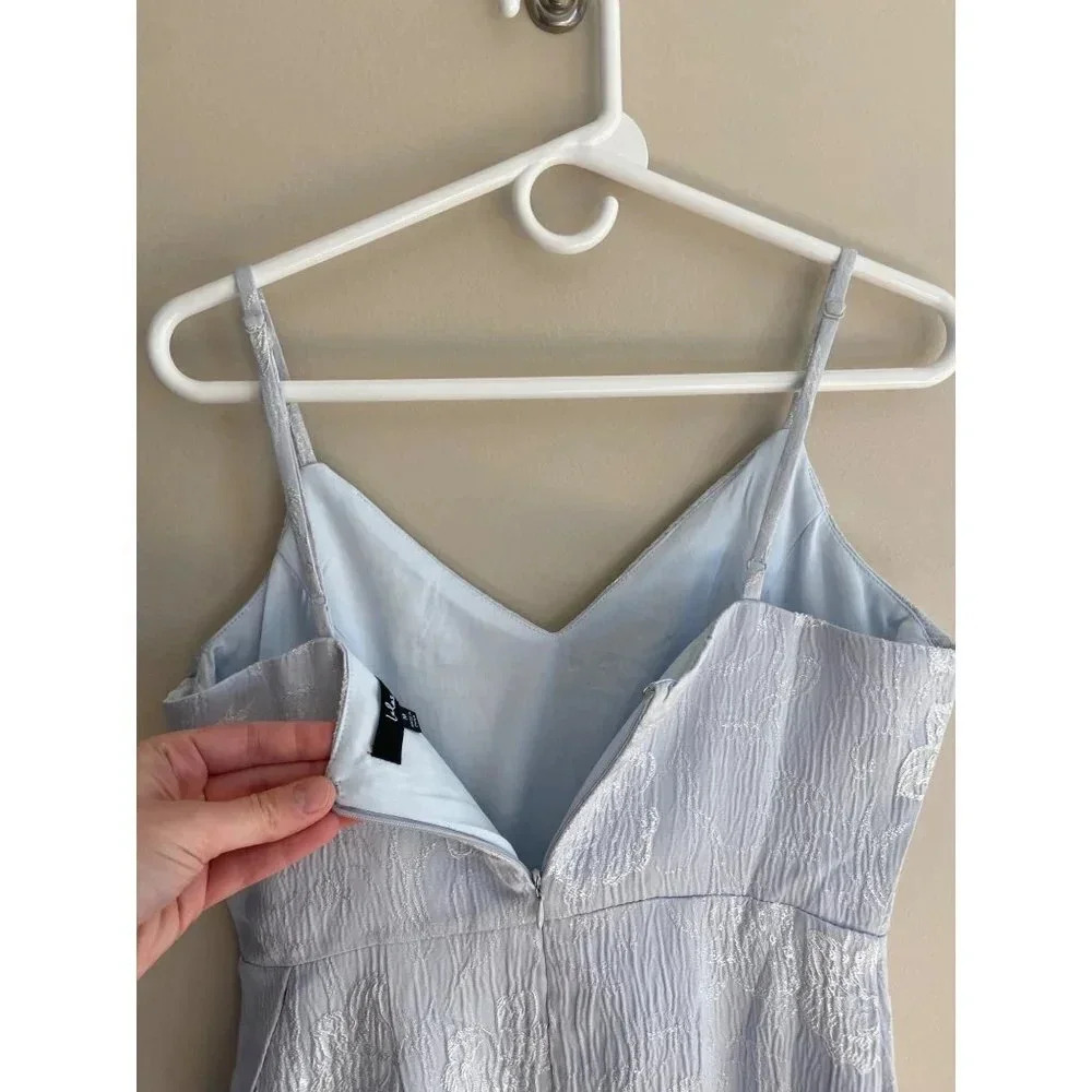 Lulu's Truly Exquisite Light Blue Jacquard Tulip Midi Dress Size Medium NWT - Picture 9 of 13